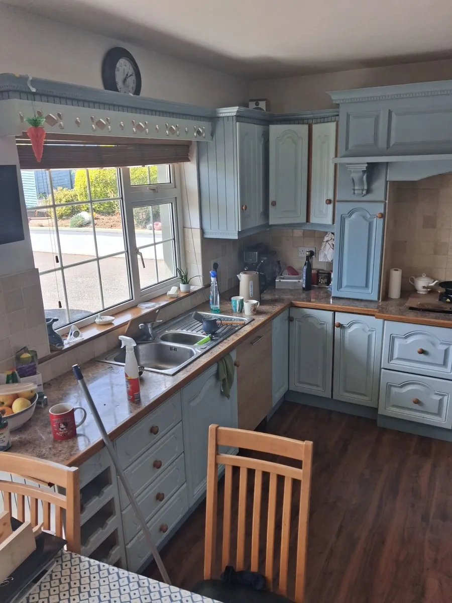 Kitchen, Dresser and Hall Stand - Image 2