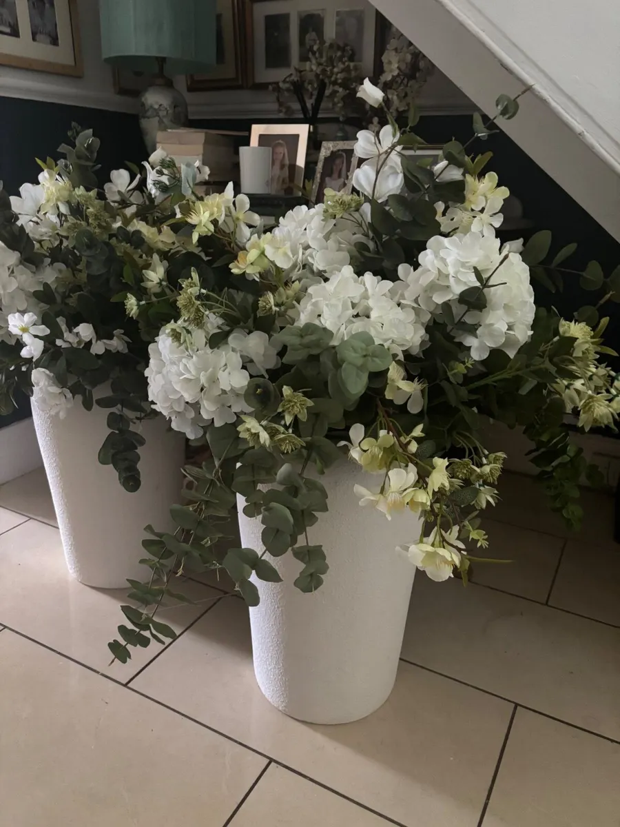 2 Faux floral arrangements - Image 2