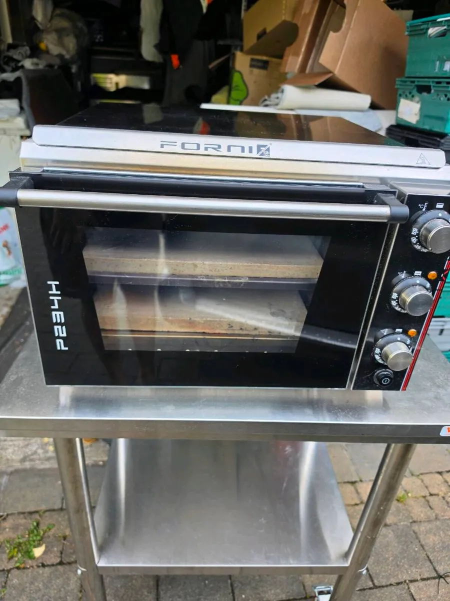 Effeuno double deck pizza oven - Image 1