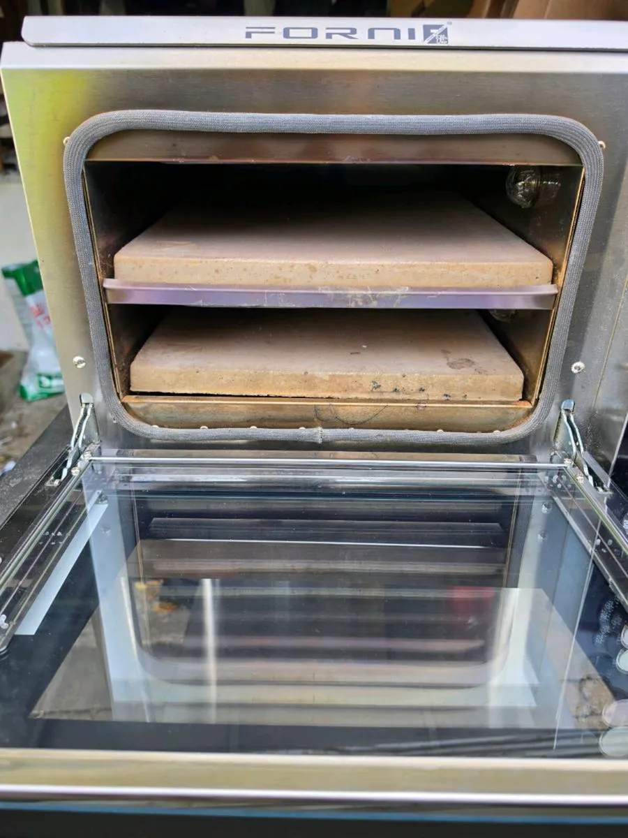 Effeuno double deck pizza oven - Image 2