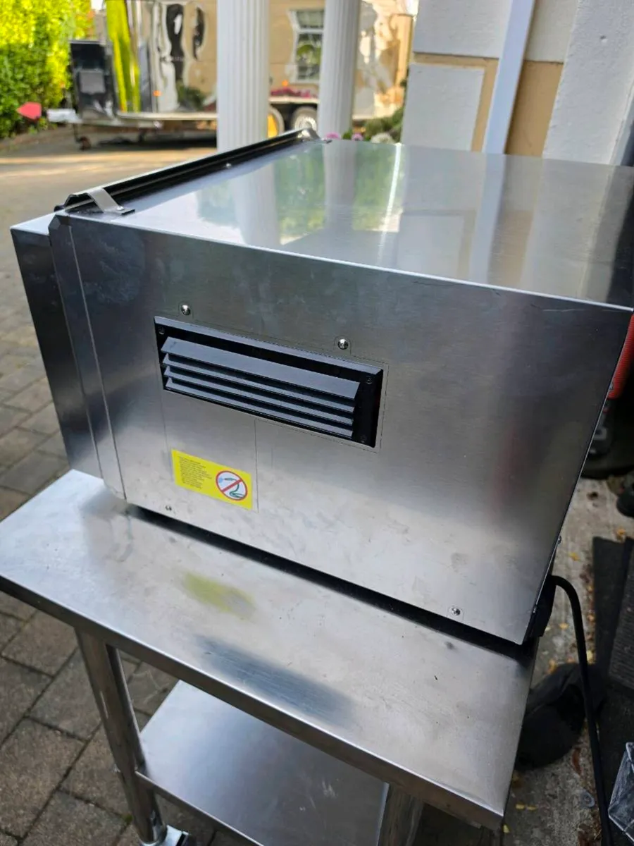 Effeuno double deck pizza oven - Image 3