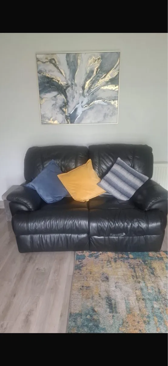 Leather 3 & 2 seater recliner sofa - Image 2