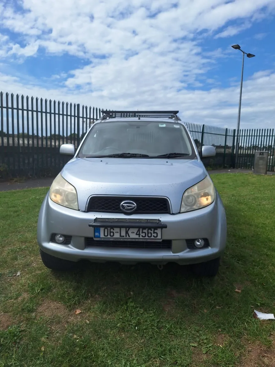 Daihatsu terios - Image 2