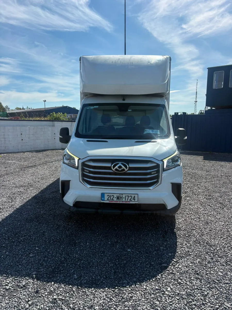 2021 Maxus Deliver 9 Luton Box Van - Image 3