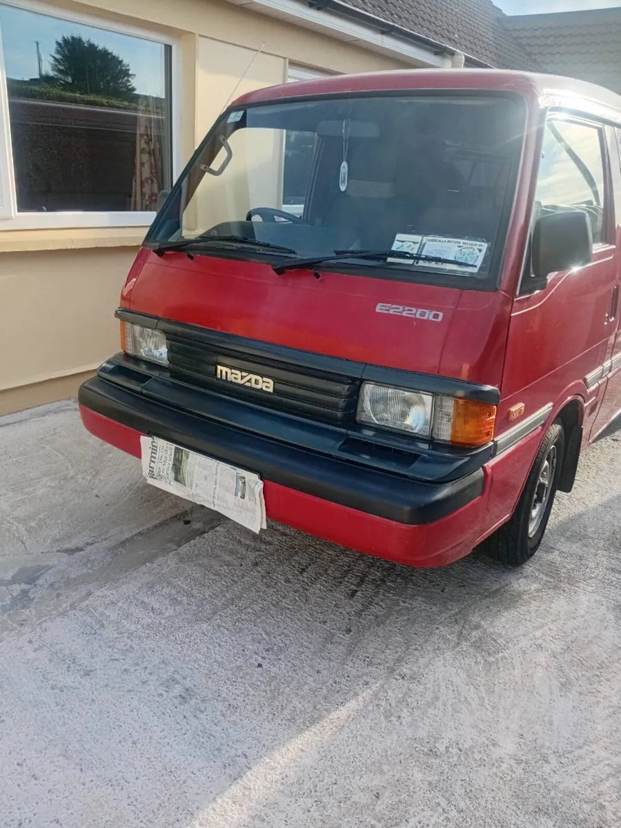 Mazda e2200 - Image 1