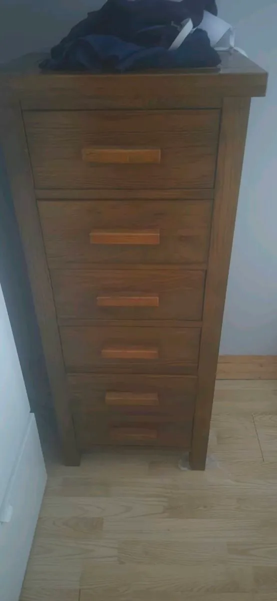 Tall boy. Solid wood. - Image 1