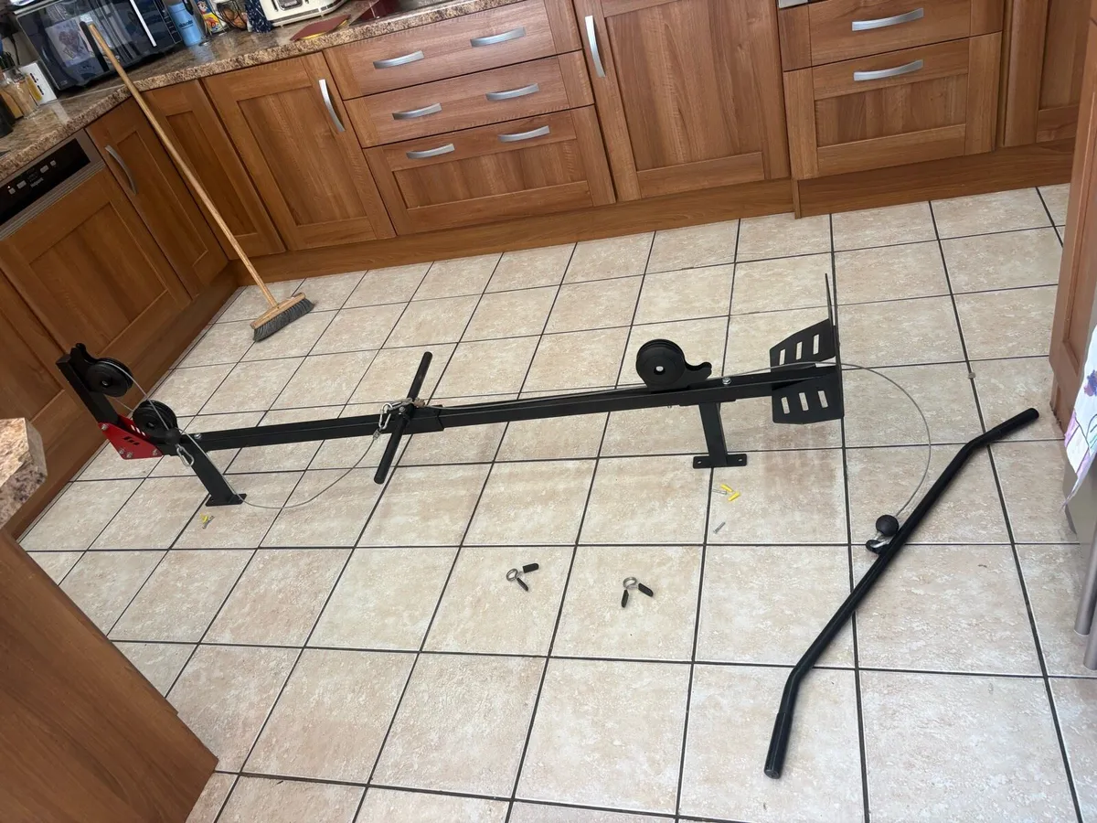 WALL MOUNTED UPPER + LOWER CABLE PULLEY SYSTEM! - Image 3