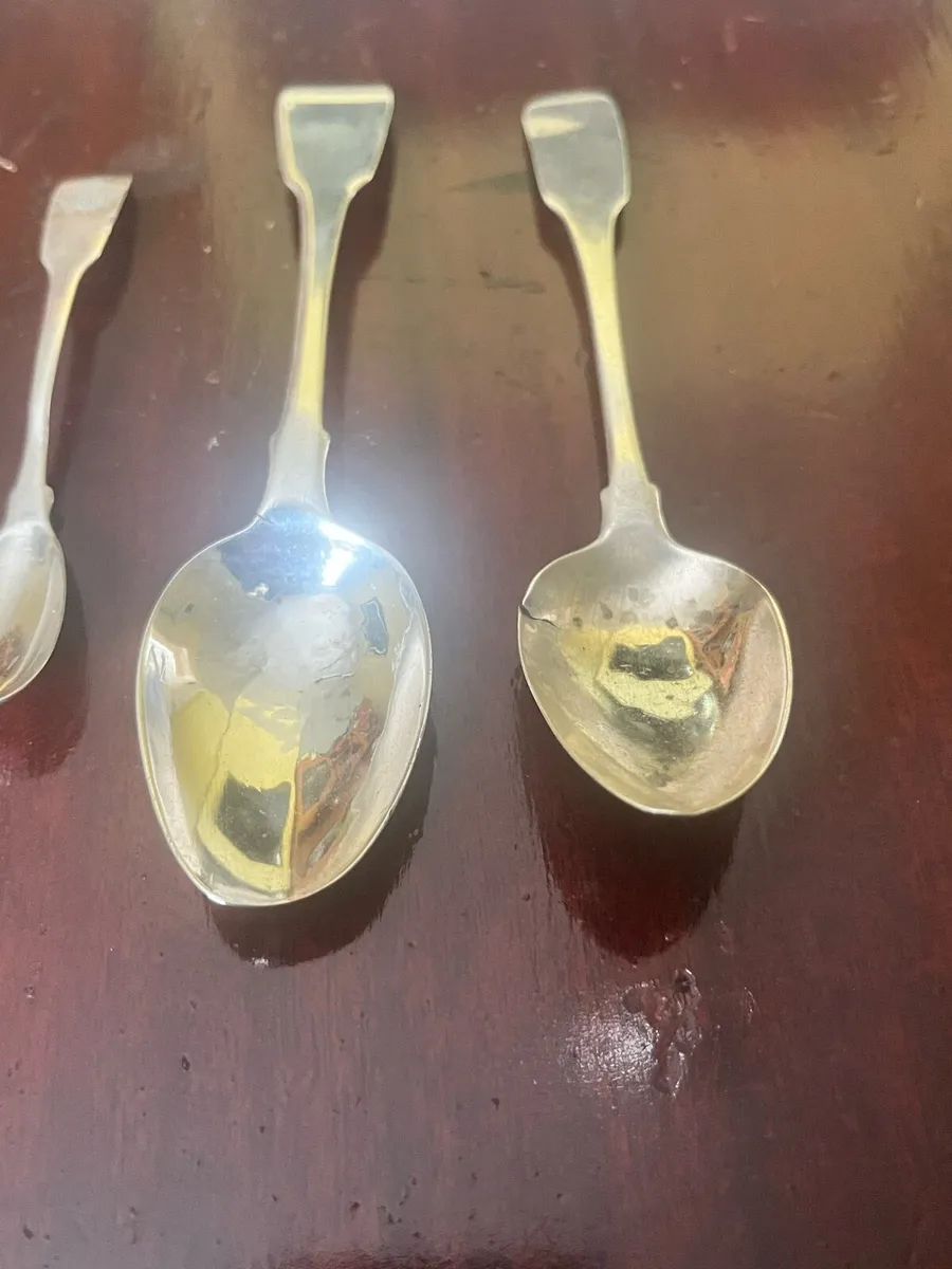 Antique Dublin Fiddleback Silver Spoons - Image 2