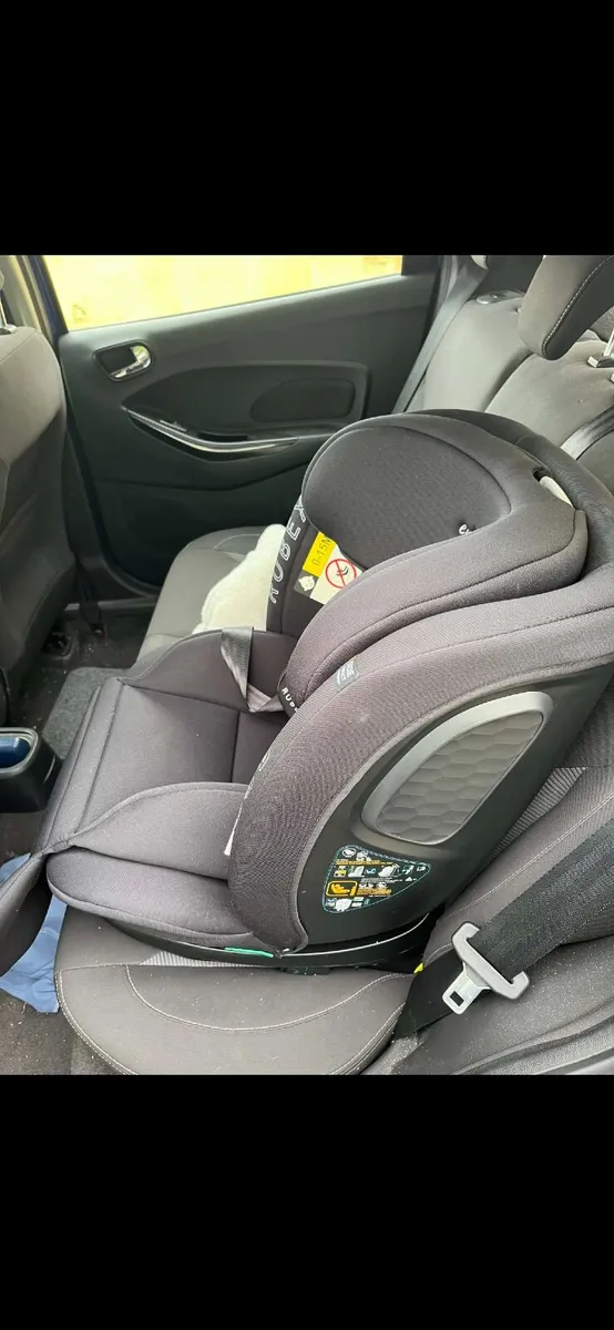 Car seat - Image 3