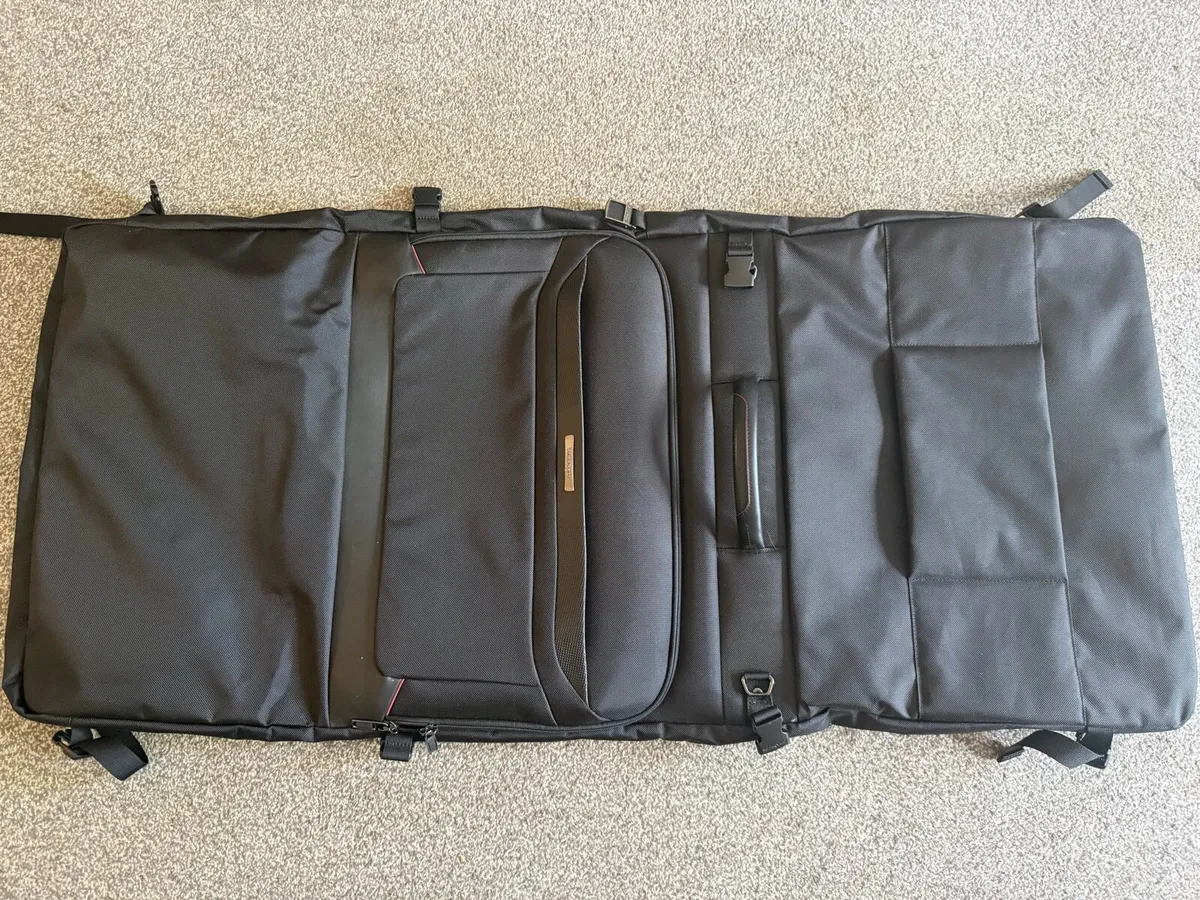 Samsonite Pro DLX6 Tri Fold Garment Bag - Image 2