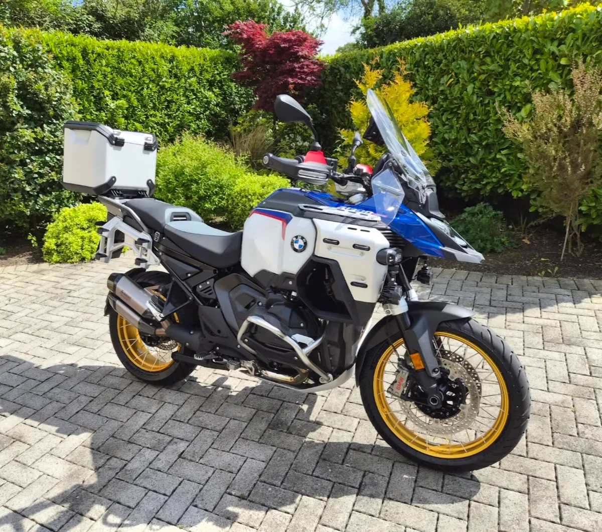 2026 BMW R1300GS Adventure - Trophy - Image 1