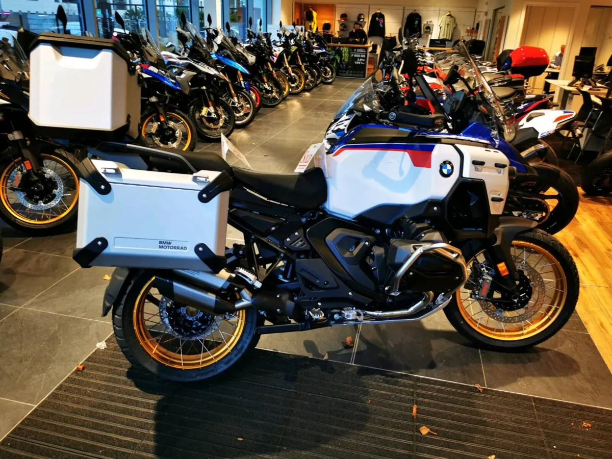 2026 BMW R1300GS Adventure - Trophy - Image 3
