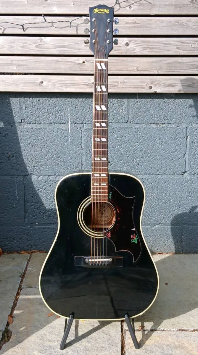 Kiso Suzuki Guitar - Image 1