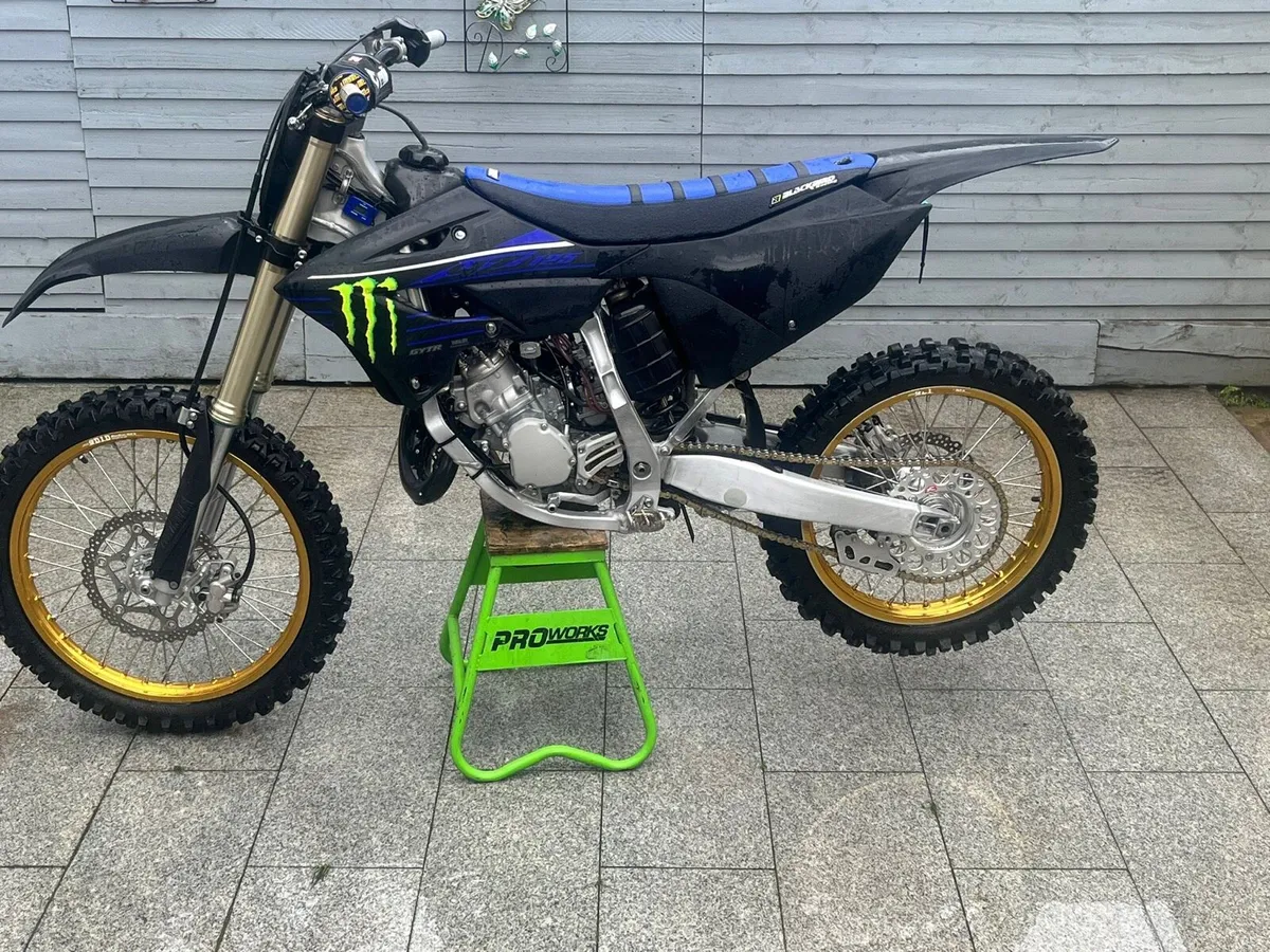 Yamaha yz 125 2022 monster edition