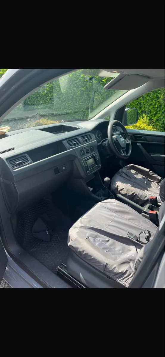 Volkswagen caddy 1.6 - Image 3