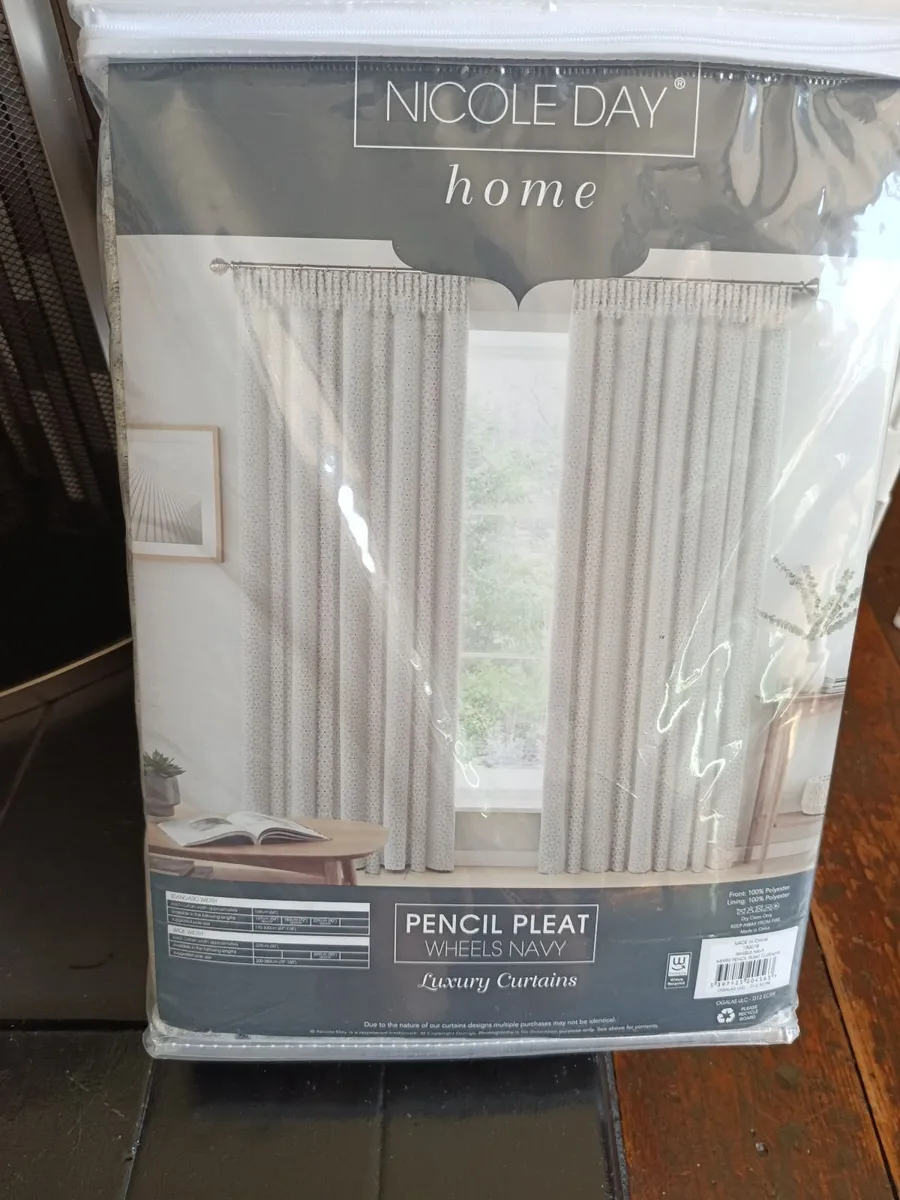 Curtains - Image 1