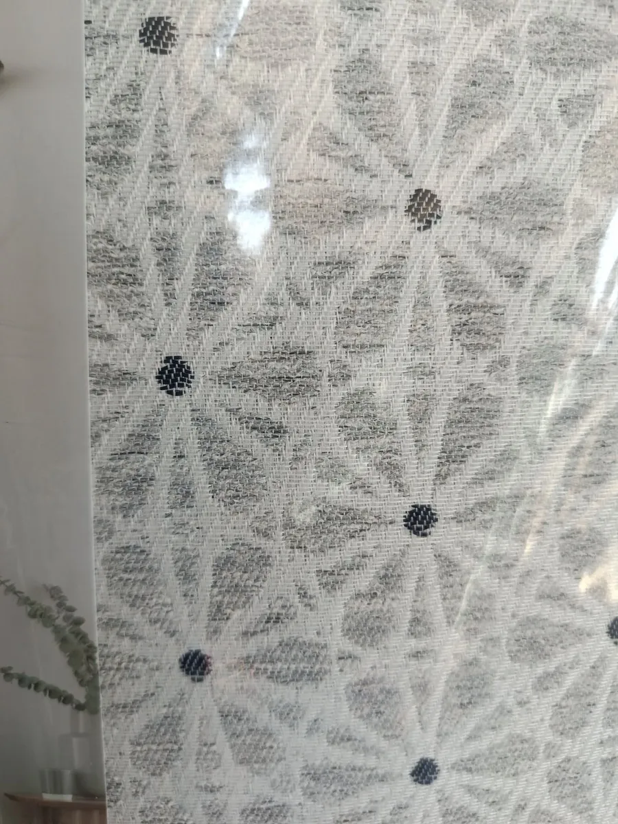 Curtains - Image 4
