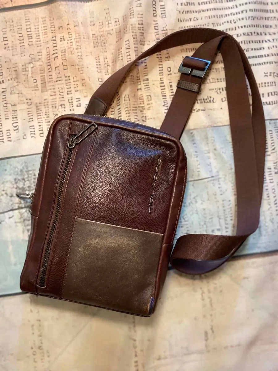 Piqaudro men sling/satchel bag - genuine Leather - Image 1