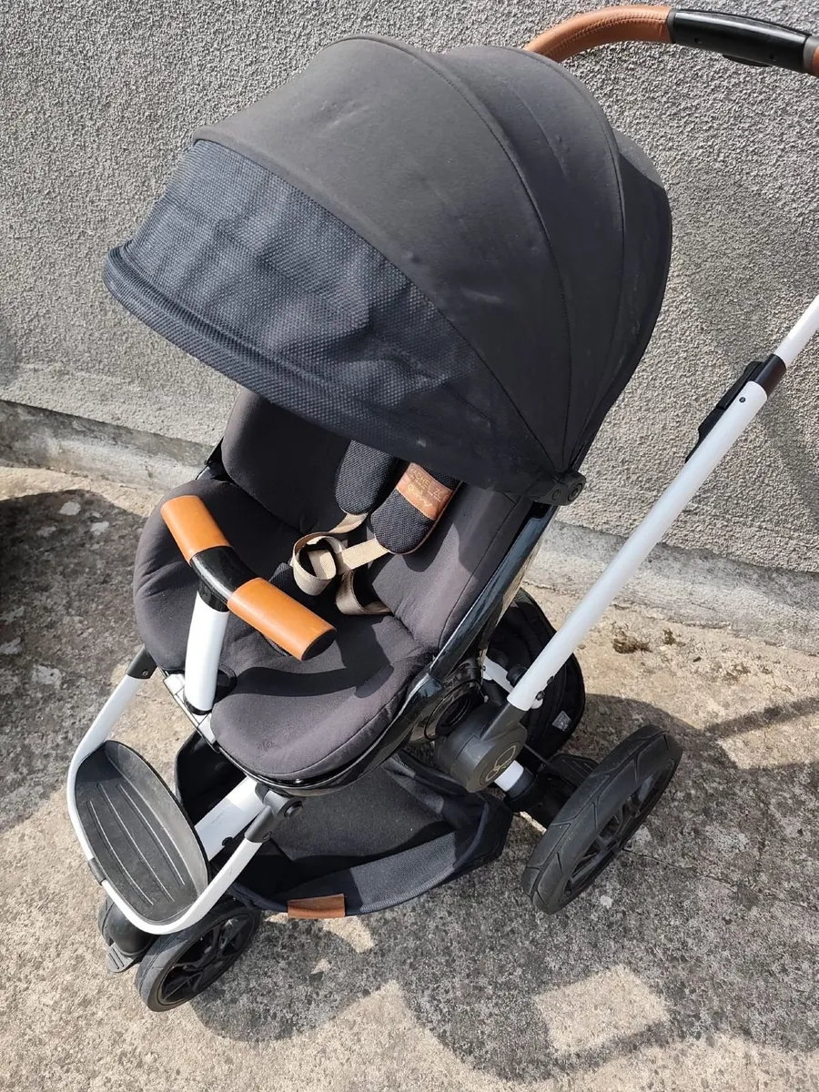 Quinny Travel System - Image 2