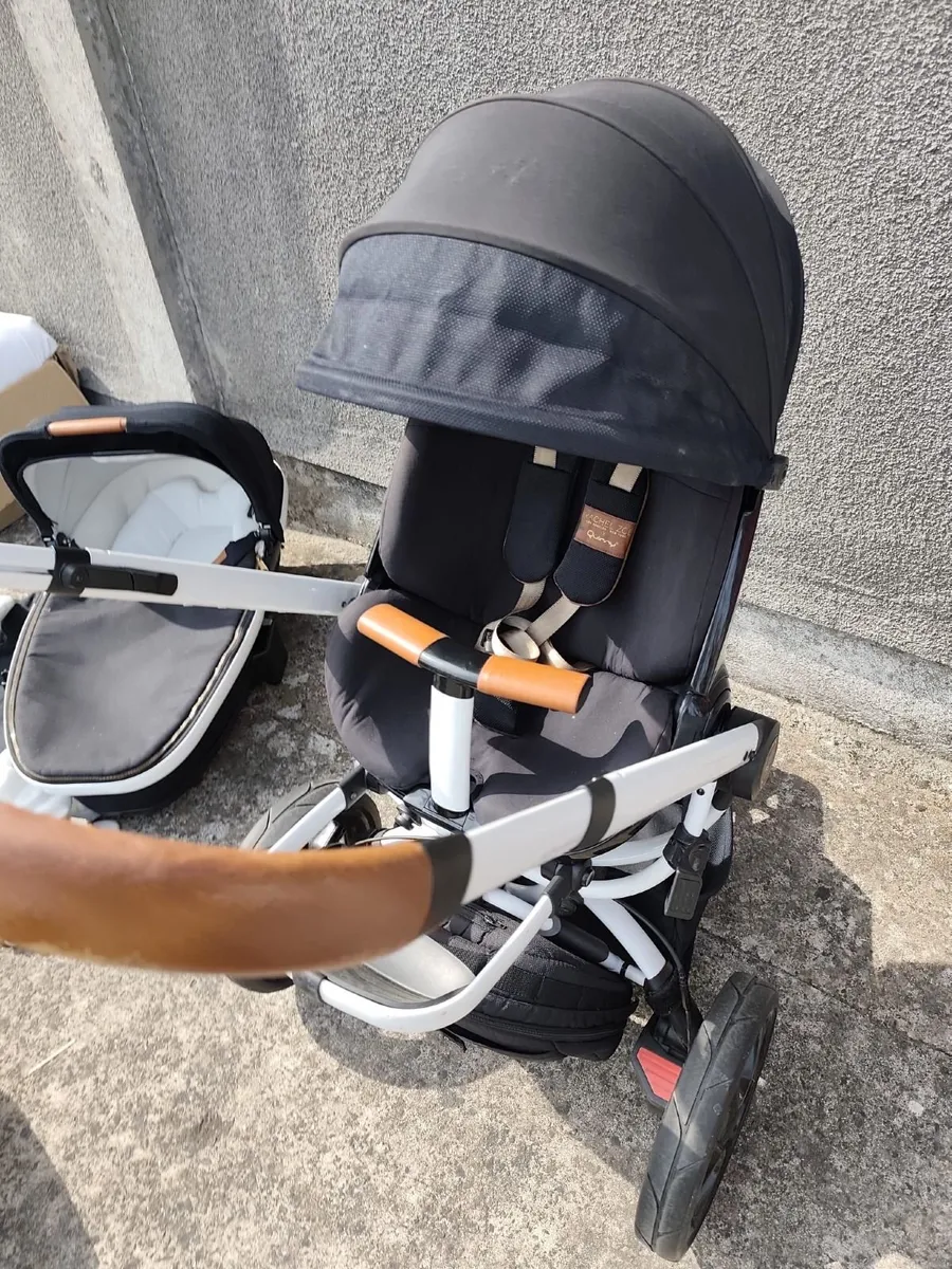Quinny Travel System - Image 3