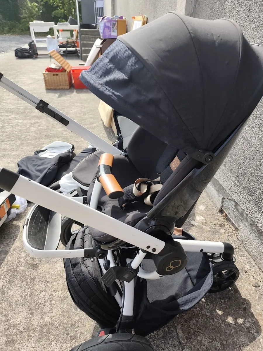 Quinny Travel System - Image 4