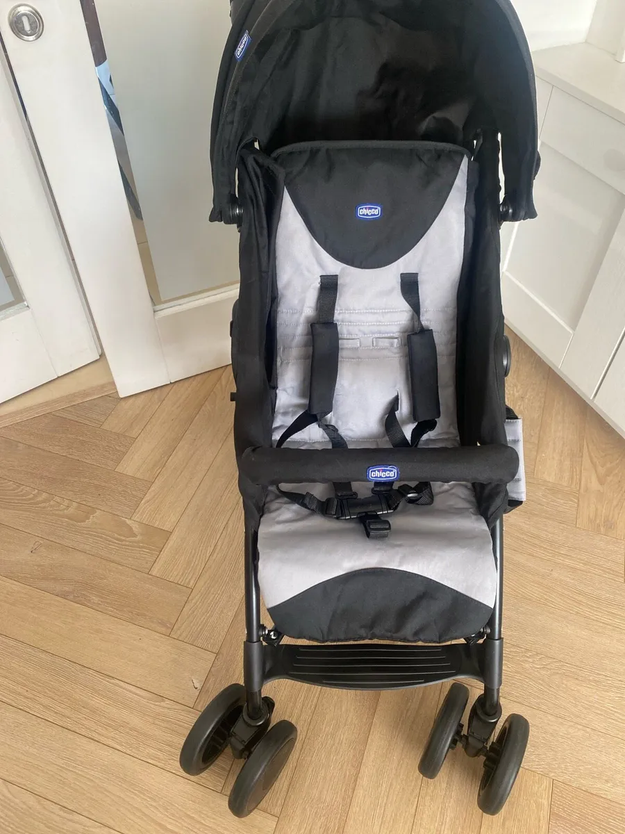 Stroller - Image 1