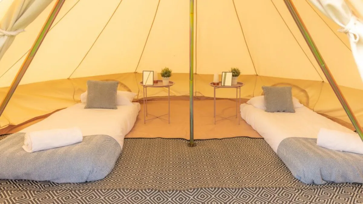 Pink Moon Faiche Tipi 2 Person Deluxe EP2026 - Image 2