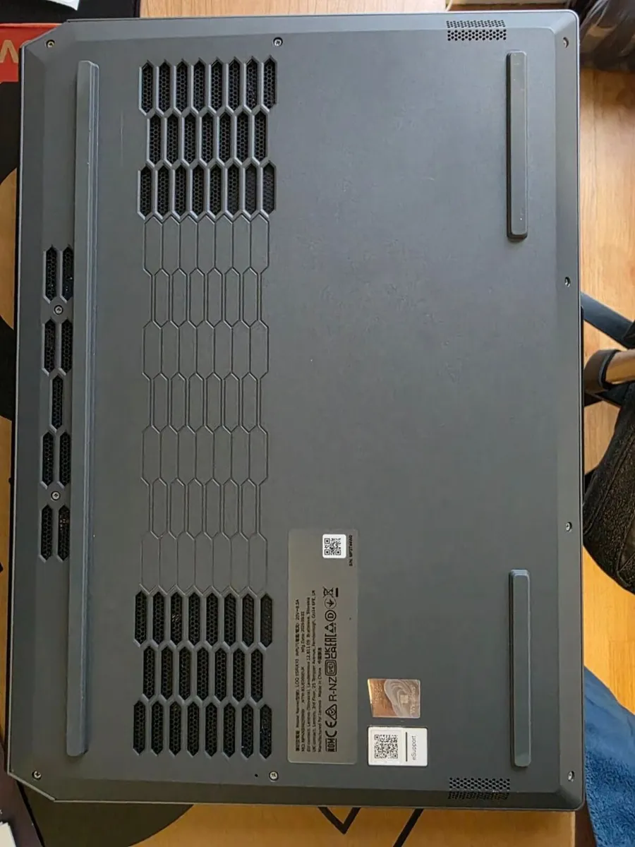 Lenovo LOQ 15IRX10 i7-13650HX RTX 5060 1TB SSD - Image 4