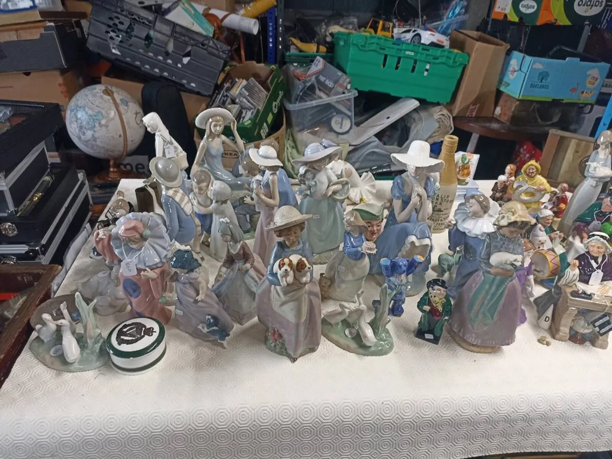 Antiques and collectables - Image 4