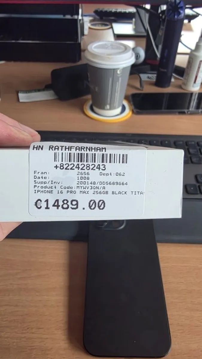 iPhone 16 Pro Max 256gb - Titanium Black - Image 3