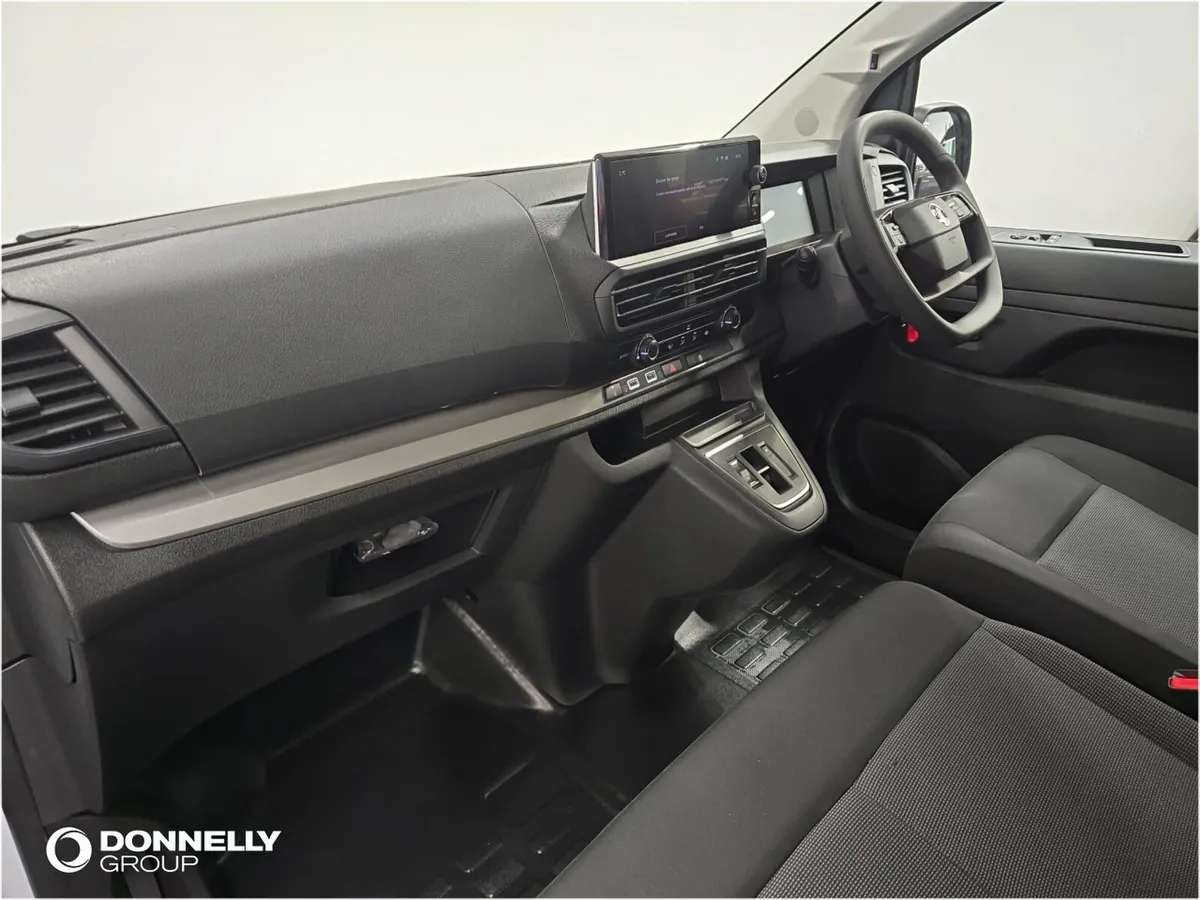 Vauxhall Vivaro M Diesel Pro - Image 4
