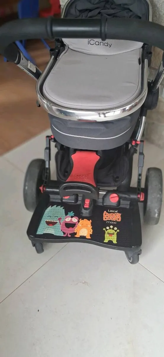 Icandy Peach travel system and buggy board - Image 1