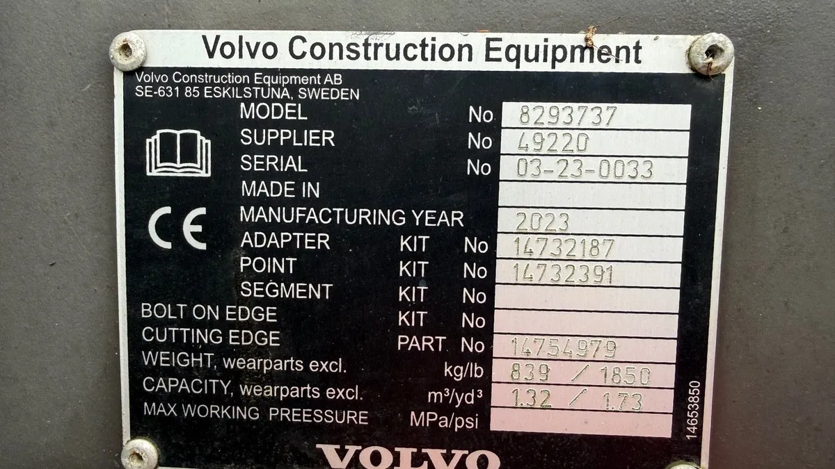 Volvo Digging Bucket – 1.32m³ - Image 4