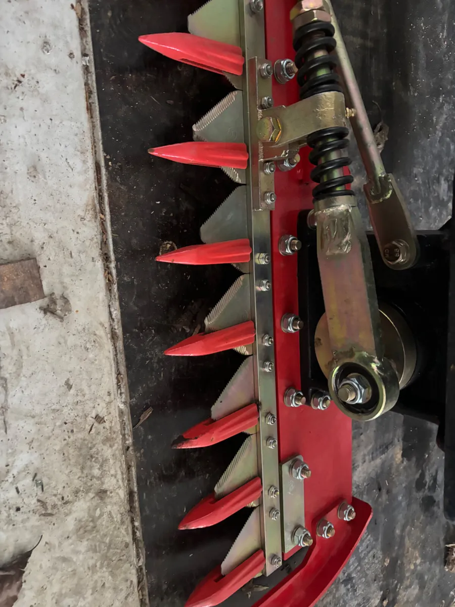 Hydraulic finger mower - Image 2
