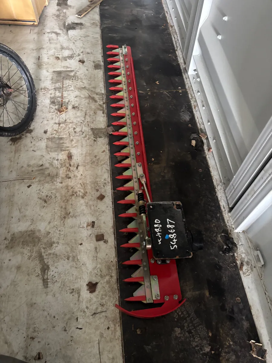 Hydraulic finger mower - Image 1