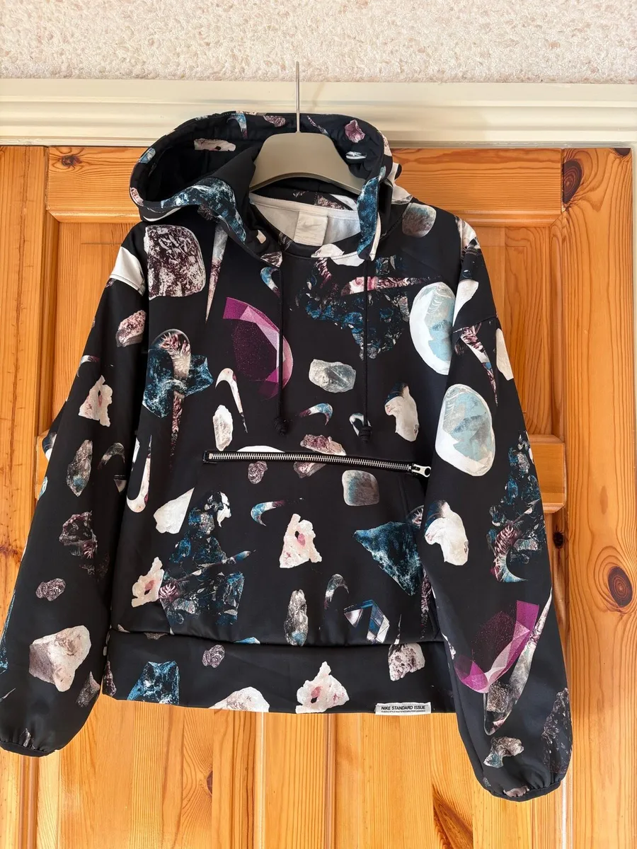 Nike Hoodie - Image 1