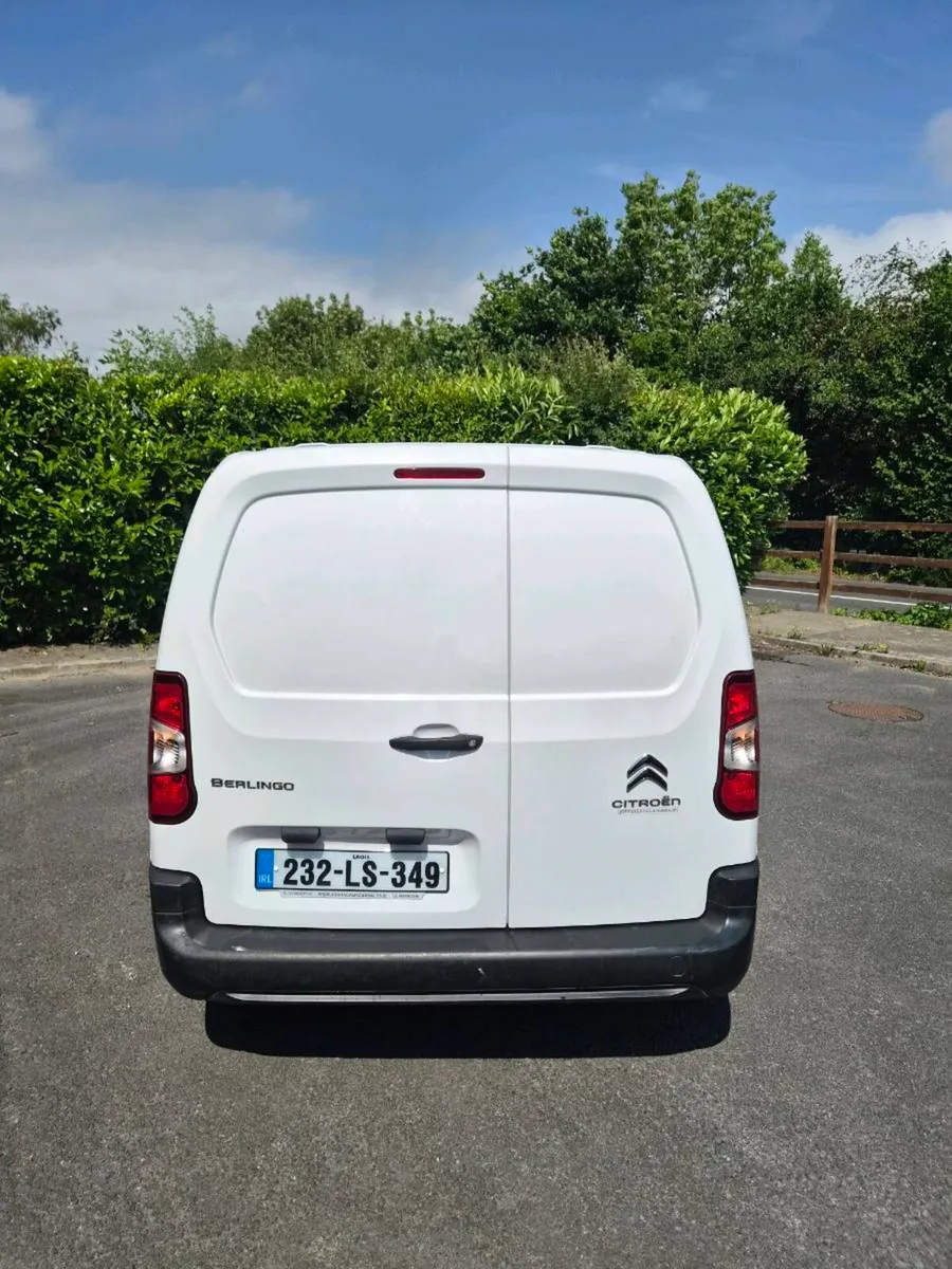 Citreon Berlingo 1.5Hdi 100bhp SWB.. NO VAT - Image 3