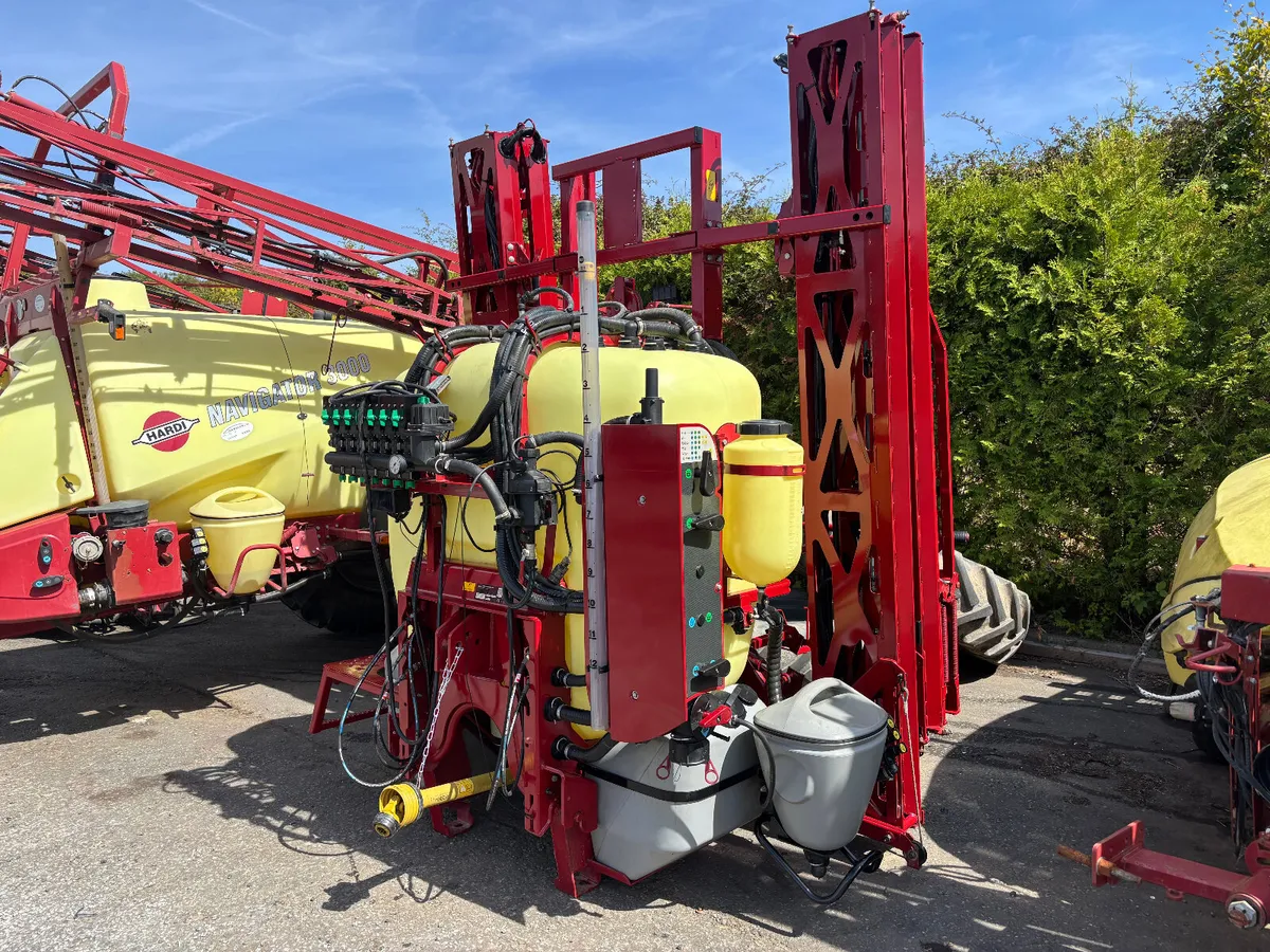 2021 Hardi Master 18M 1200L - Image 3