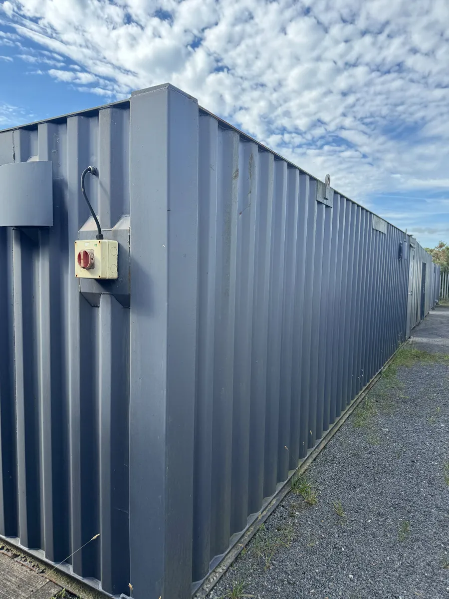 6 Toilet Site Block – 32x10 – Stock #108 - Image 1