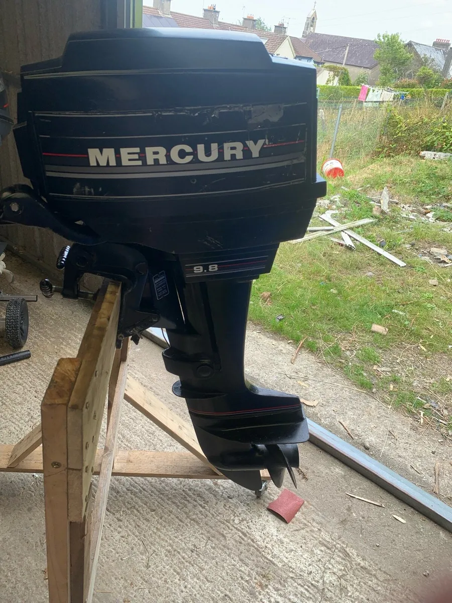 Mercury 9.8hp 2 stroke short shaft outboard - Image 1