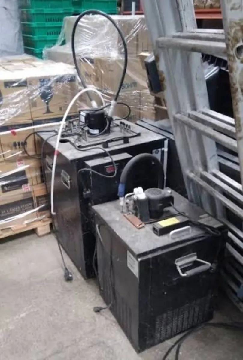 Beer coolers (Used) - Image 3