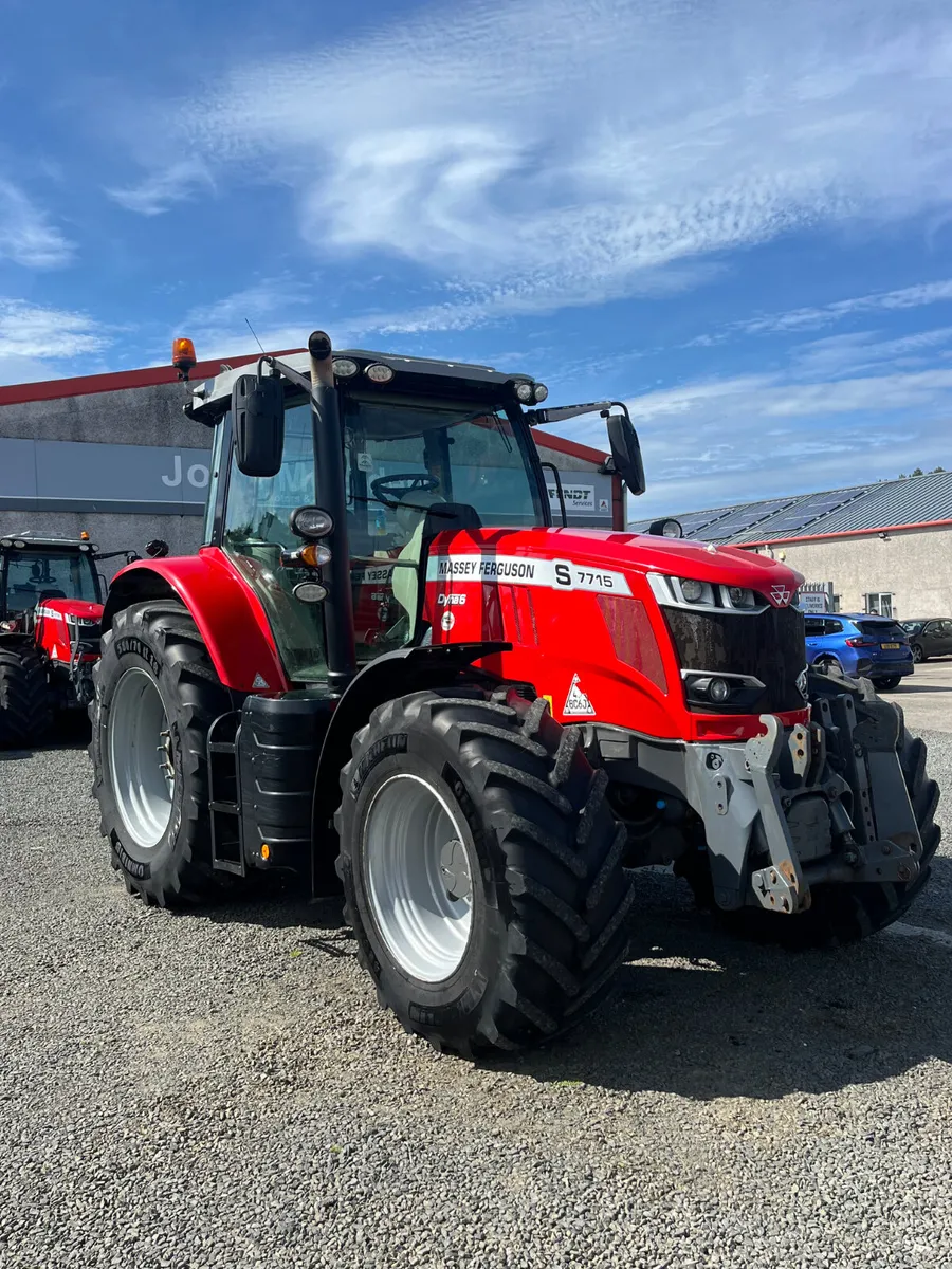 Massey Ferguson 7715S - Image 1