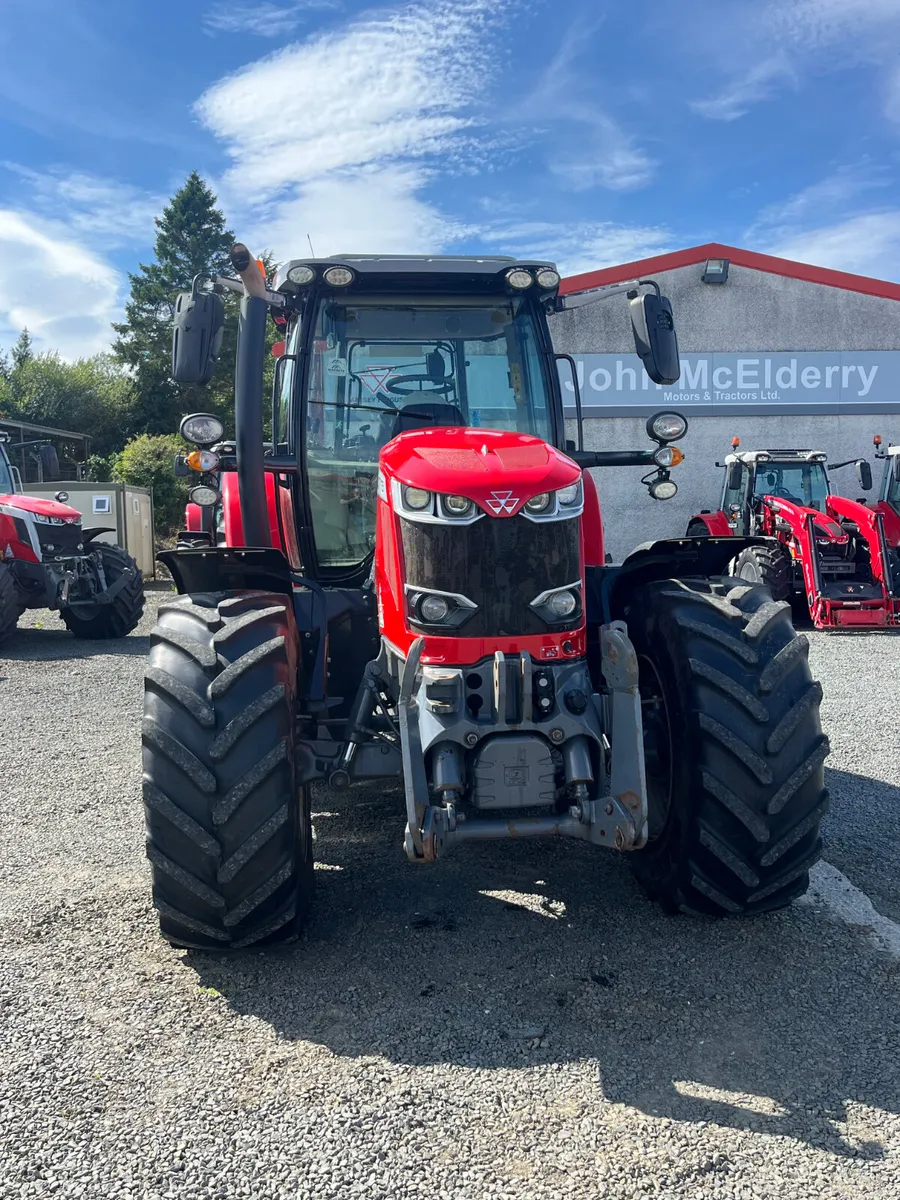 Massey Ferguson 7715S - Image 2