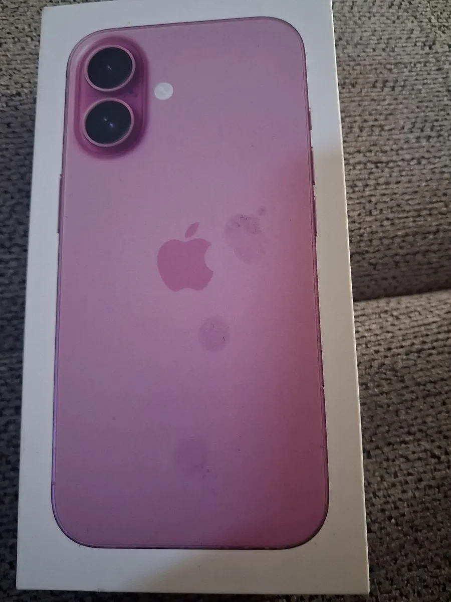 Iphone 11 - Image 4