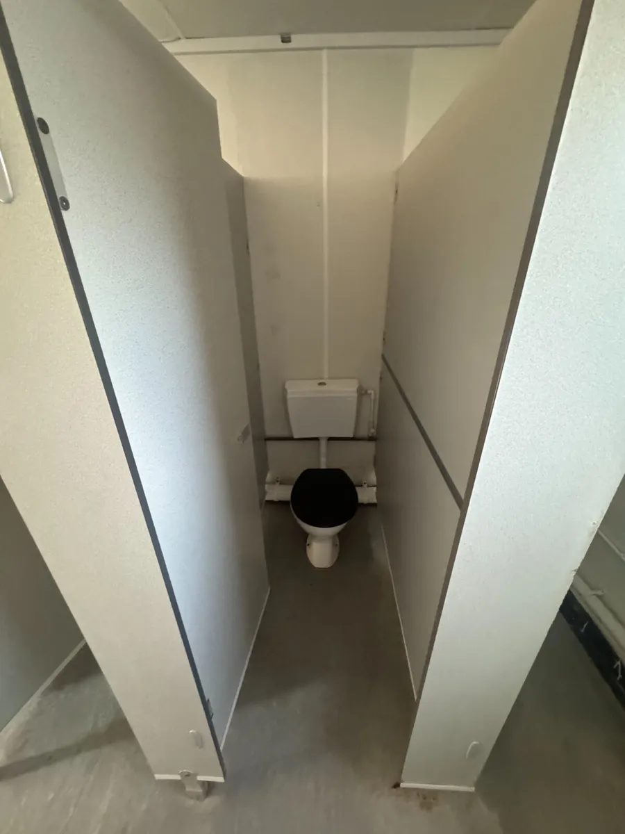 Toilet Shower & Disabled Block 32x10 – #111 - Image 2