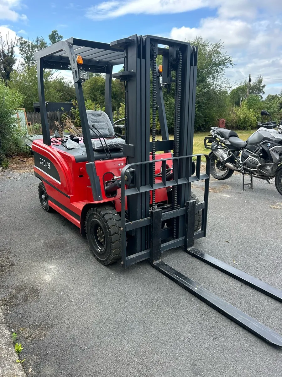 Electric Forklift 60 volt NEW - Image 1
