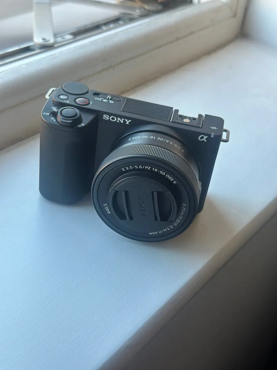Sony Zve10 Mark 2 Digital Camera - Image 2