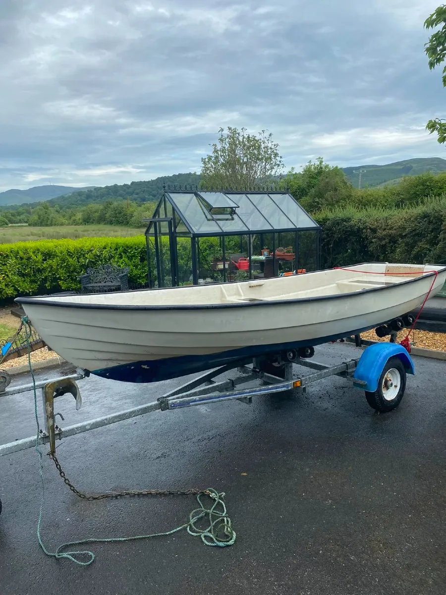 Boat - Image 1