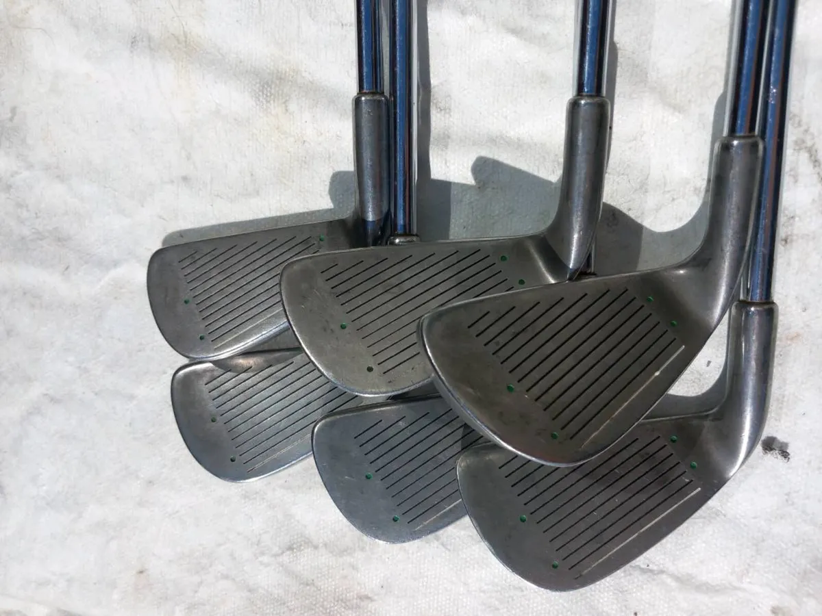 Masters golf irons.  Right handed clubs - Image 2