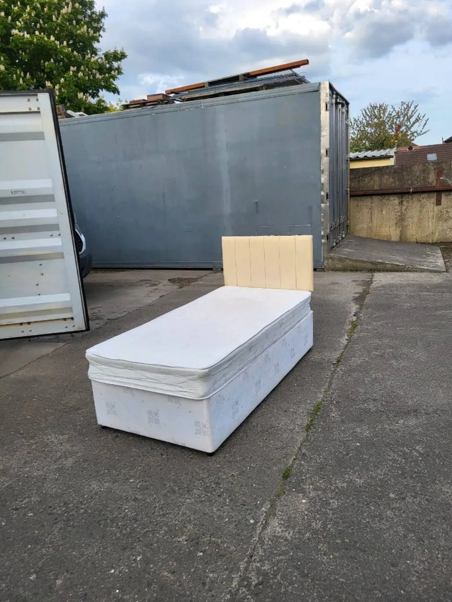 Single Bed - Image 2